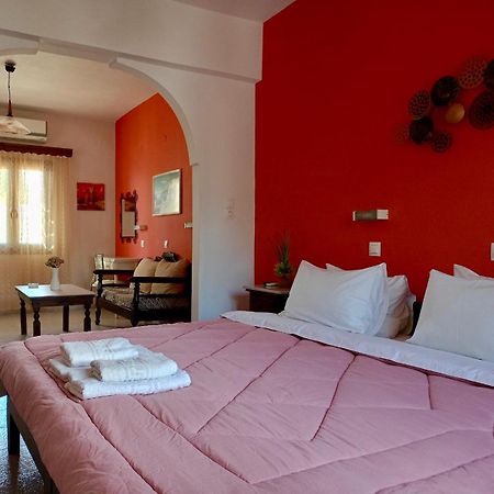 Pansion Zaharoula Hotel Fira  Bagian luar foto