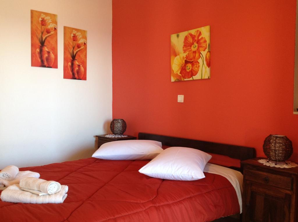 Pansion Zaharoula Hotel Fira  Bagian luar foto