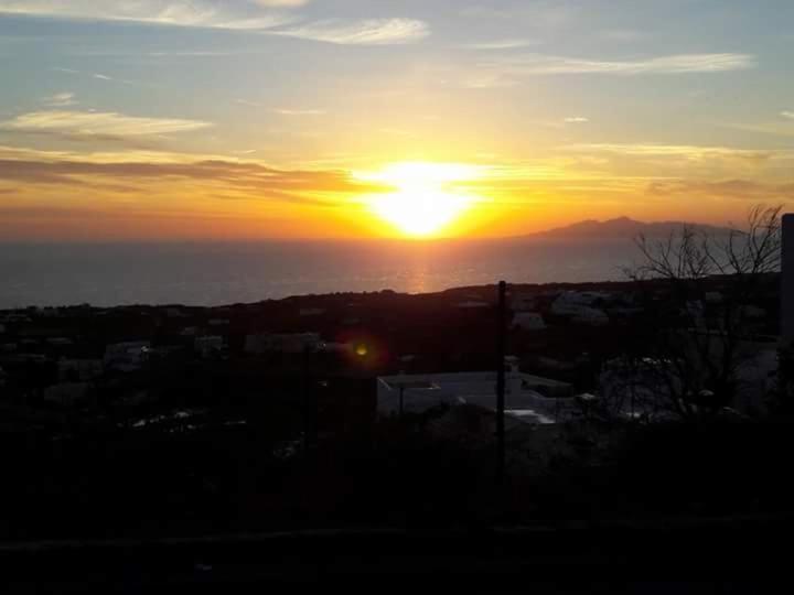 Pansion Zaharoula Hotel Fira  Bagian luar foto