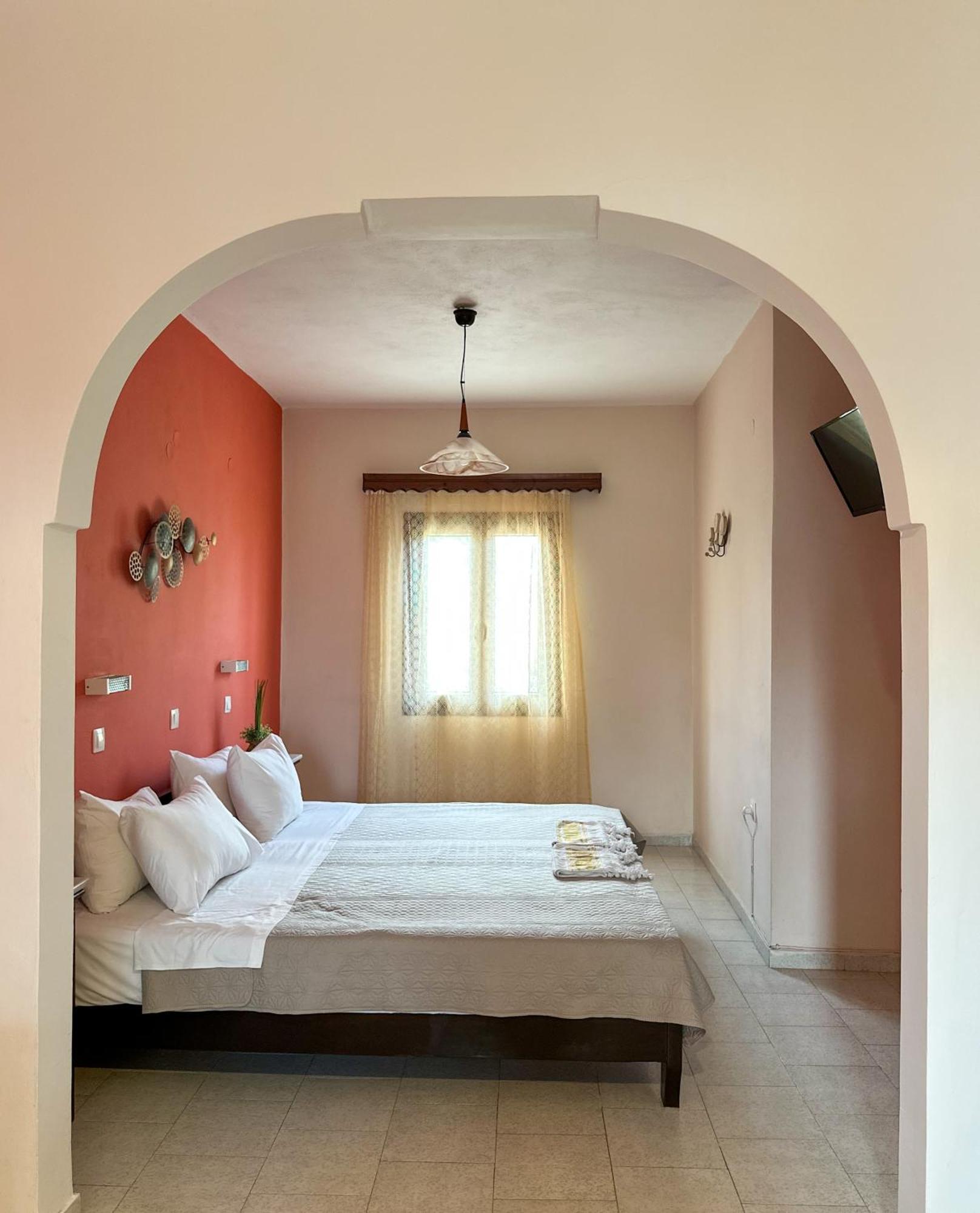 Pansion Zaharoula Hotel Fira  Bagian luar foto