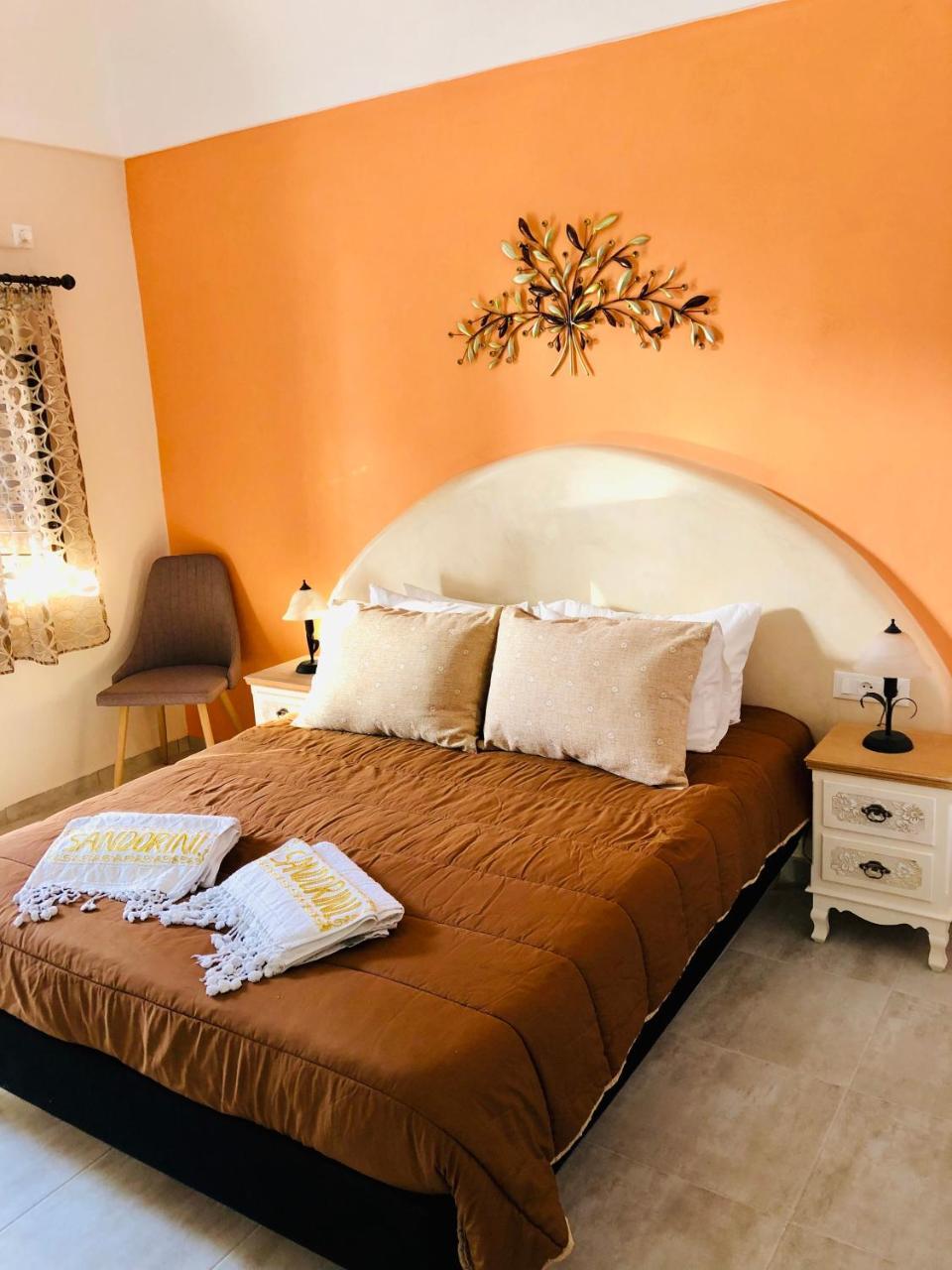 Pansion Zaharoula Hotel Fira  Bagian luar foto